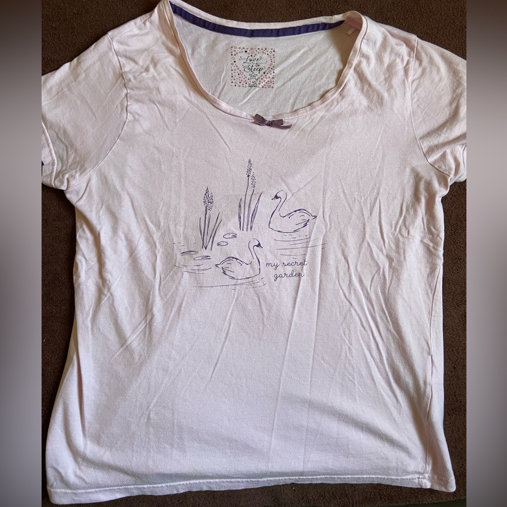 Pink Swan T-Shirt